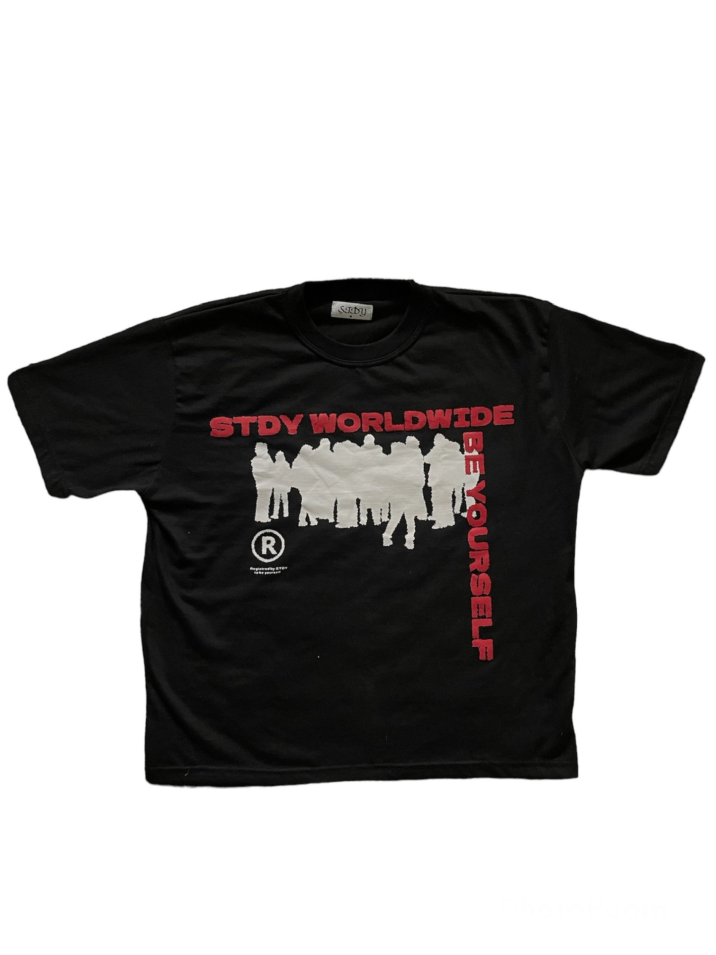 "Be yourself" T-shirt